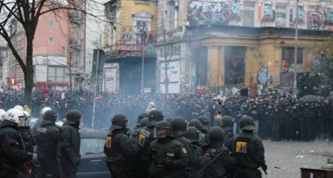 Las protestas de Hamburgo comienzan a tener réplicas en otras ciudades alemanas